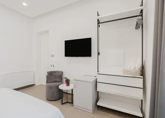 Casa Umeli With Jacuzzi And Sauna Nocleg ze śniadaniem 4*