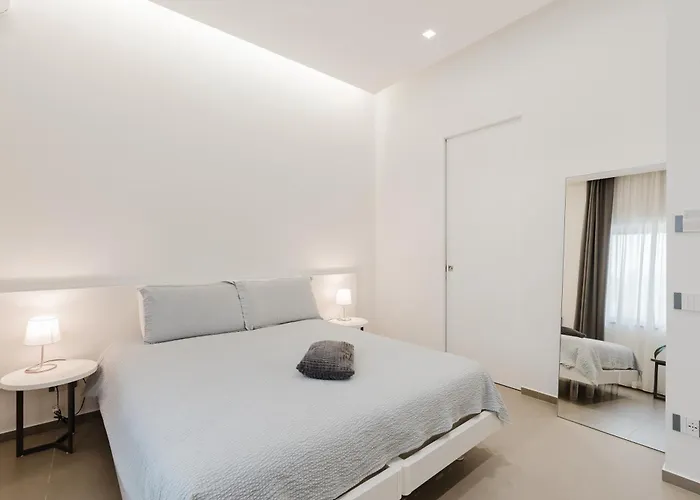 Casa Umeli With Jacuzzi And Sauna 4* Marsala