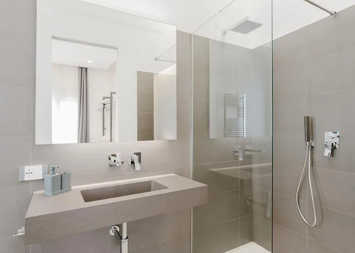 Casa Umeli With Jacuzzi And Sauna Bed and breakfast