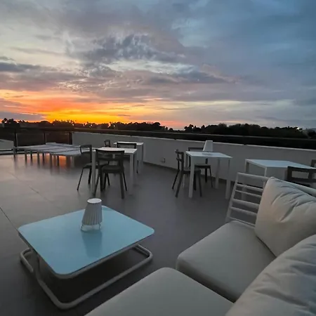 Bed & Breakfast Casa Umeli With Jacuzzi And Sauna