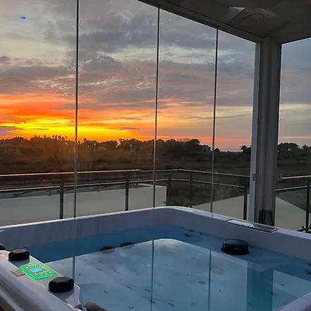 Casa Umeli With Jacuzzi And Sauna