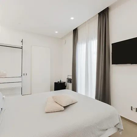 Bed & Breakfast Casa Umeli With Jacuzzi And Sauna *