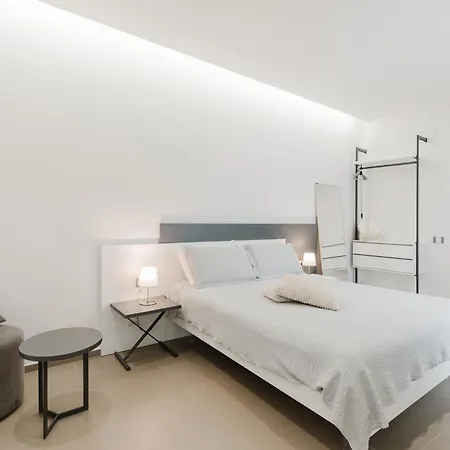 Bed & Breakfast Casa Umeli With Jacuzzi And Sauna