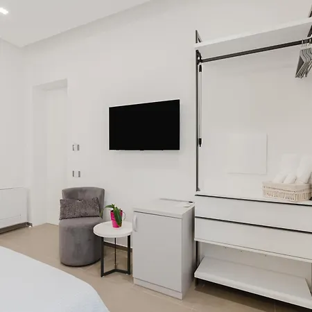 Casa Umeli With Jacuzzi And Sauna Bed & Breakfast *