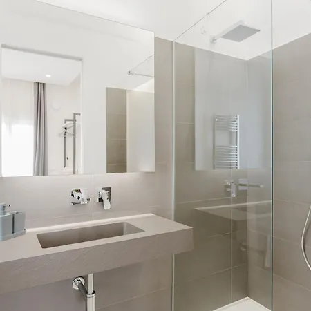 住宿加早餐酒店 Casa Umeli With Jacuzzi And Sauna 4*