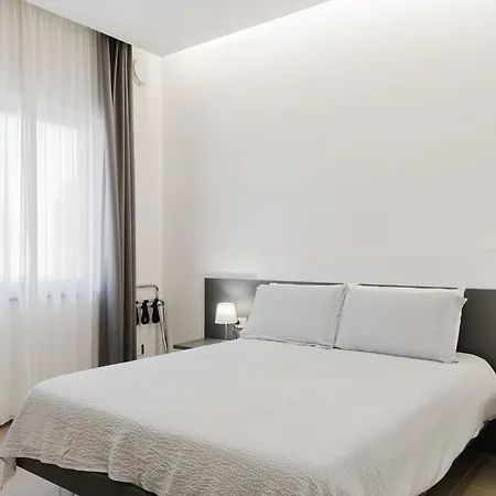 Casa Umeli With Jacuzzi And Sauna 住宿加早餐酒店 4*