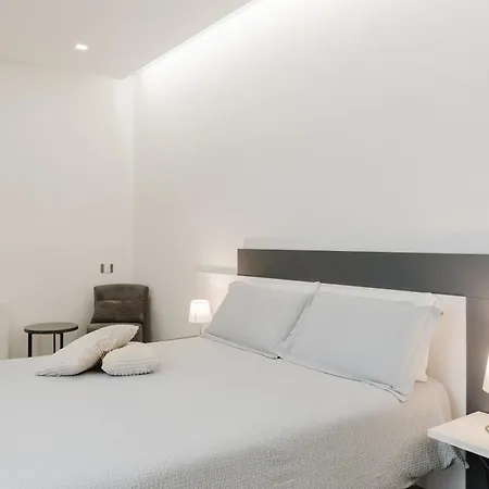 Casa Umeli With Jacuzzi And Sauna 住宿加早餐酒店